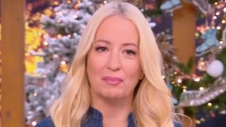 Αφροδίτη Γραμμέλη: "Διαφωνώ σε όλα με τον Γιώργο Λιάγκα. Βαρέθηκα ο παρουσιαστής να είναι ο αυτοκράτορας"