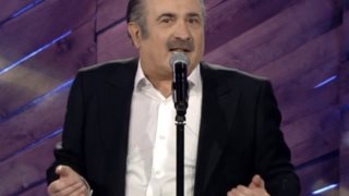 Λάκης Λαζόπουλος: Πρεμιέρα για το «Αλ Τσαντίρι» στο Open | Δείτε το video!