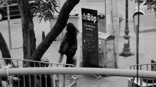 deBόp: Αυτή είναι η χαρούμενη πλευρά της πόλης : Γνωρίζοντας την ομάδα του πιο urban οδηγού της Αθήνας