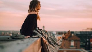 H Μελαγχολία Tων Χριστουγέννων: Πώς να τη διαχειριστείς και να την ξεπεράσεις