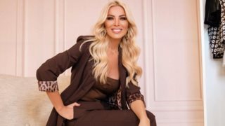 Η Κατερίνα Καινούργιου φόρεσε το μίνι φόρεμα που θα αντικαταστήσει το little black dress σου