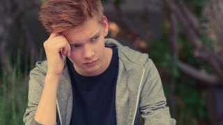 MamaPost by The Mamagers: «Δυστυχισμένα παιδιά – εκτός απ’ όσα δεν έχουν γονείς – είναι αυτά που τους έχουν πολύ»