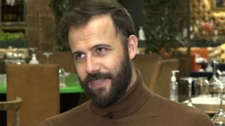 Νίκος Γκέλια: &quot;Μιλάω ανοιχτά για τον ρατσισμό που έχω βιώσει&quot;