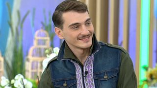 Κωνσταντίνος Γατόπουλος: Ξύρισε το μουστάκι του και έμοιαζε με 17χρονο! Δείτε τον