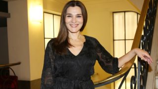 H Μαρία Ναυπλιώτου έκανε τον πιο chic συνδυασμό μ&#39; ένα τζιν παντελόνι