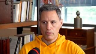 Ο Γρηγόρης Πετράκος για τις δηλώσεις της Έλενας Παπαρίζου: &quot;Δεν υπάρχει άφυλο πράγμα&quot;