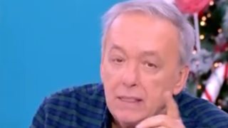 Ανδρέας Μικρούτσικος Vs Light: "Όταν είσαι άσχετος της ελληνικής μουσικής, θα βρεθείς να λες ανιστόρητα πράγματα"