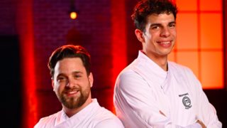 Νέστορας και Λευτέρης μιλούν από τα παρασκήνια του Μεγάλου Τελικού του MasterChef