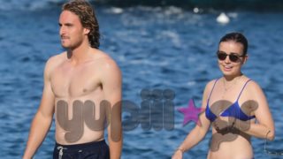 Στέφανος Τσιτσιπάς &amp; Θεοδώρα Πεταλάς: Νέα στιγμιότυπα από το ταξίδι τους στη Μύκονο! Οι τρυφερές στιγμές &amp; τα water sports