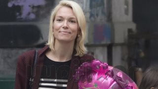 Βίκυ Καγιά: Μια μοντέρνα μαμά! Δείτε την σε καθημερινές στιγμές με τη Μπιάνκα