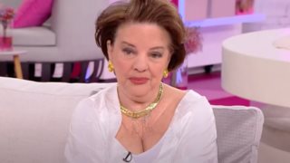 Μάρα Μεϊμαρίδη | Κάηκε το χωριό της στην Κορινθία