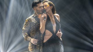 Δέσποινα Βανδή &amp; ΜΕΛΙSSES αναβάλλουν τις εμφανίσεις τους λόγω επικαιρότητας