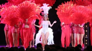 Η Δέσποινα Βανδή &amp; ο θρίαμβος στο «Δικό μας σινεμά»
: Γιατί όλη η Αθήνα δίνει ραντεβού στο «Άλσος»;