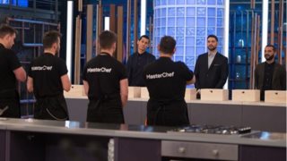 MasterChef: Η πληγωμένη καρδιά του Τιμολέοντα, η αποχώρηση &amp; η τελική τριάδα του παιχνιδιού