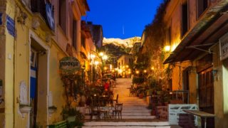 Dior | Δείπνο αλα ελληνικά διοργάνωσε ο γαλλικός οίκος για τους καλεσμένους του στην Αθήνα