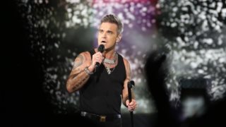 Robbie Williams | Η νευρική ανορεξία και 4 ακόμη αποκαλύψεις από το ντοκιμαντέρ του Netflix
