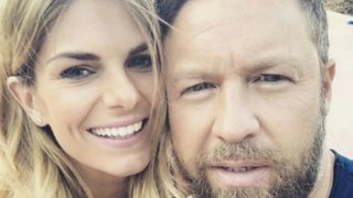 Γιάννης Βαρδής – Νατάσα Σκαφιδά : Στο νοσοκομείο με την κόρη τους
