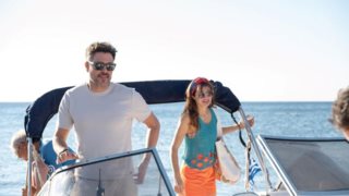 Το &quot;HOTEΛ ΕΛVIRA&quot; κάνει εγκαίνια στο MEGA! Δείτε το πρώτο trailer