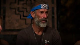 Survivor | Ο Τάκης Καραγκούνιας μαθαίνει on air τον χαμό του πατέρα του