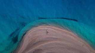Λύθηκε το μυστήριο! : Δείτε που βρίσκεται η μαγευτική παραλία στο σποτ του υπουργείου Τουρισμού