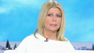 Η Ζήνα Κουτσελίνη για την συνέντευξη των γονιών των τριών παιδιών από την Πάτρα: &quot;Αυτοί οι άνθρωποι απολογούνται αντί να πενθούν&quot;