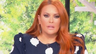 Σίσσυ Χρηστίδου: "Χαμόγελα πιο πολύ από ποτέ τώρα δεν μπορούν να βγουν"