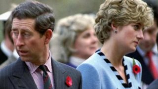 Κάρολος &amp; Νταϊάνα: Το σεξ σταμάτησε στα τρία χρόνια - Ο γάμος του αιώνα και τα σκοτεινά μυστικά