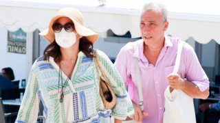 Στις Σπέτσες η Όλγα Κεφαλογιάννη &amp; ο Μίνως Μάτσας, λίγο πριν γίνουν γονείς