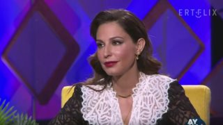 Κατερίνα Παπουτσάκη: &quot;Αυτό το τραγούδι είναι σταθμός για μένα, βρίσκεται ένας πόνος εκεί&quot;