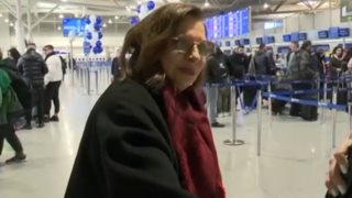 Η αντίδραση της Χάρις Αλεξίου στην ερώτηση για τον Γιώργο Νταλάρα: &quot;Σας παρακαλώ...&quot;