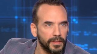 Ο Πάνος Μουζουράκης εξομολογείται: &quot;Με στιγμάτισε αυτή η εμπειρία στα 14, δεν το ήξερε ούτε η μάνα μου&quot;