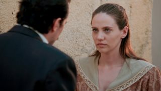 Συγκλονιστικές εξελίξεις στο "Grand Hotel": Η Πελαγία αποφασίζει να σκοτώσει τον Βλάσση με τα ίδια της τα χέρια