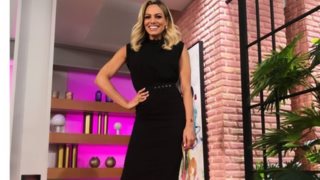 Ιωάννα Μαλέσκου : Σε αυτό το κλασικό στιλ φορέματος έχει αδυναμία!
