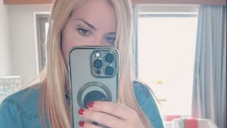 Η Μαρία Αναστασοπούλου single &amp; sexy κάνει διακοπές στην Κρήτη