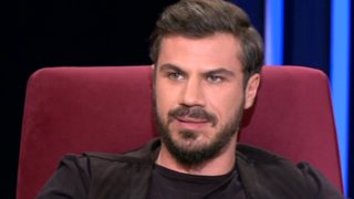 Άκης Πετρετζίκης: «Πήγα στο MasterChef για να κερδίσω τον τίτλο, έπρεπε να βγω πρώτος! Η συνέχεια ήταν τραγική. Δεν μου άρεσε καθόλου»