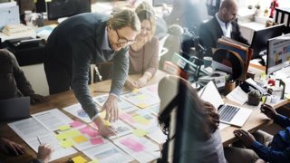 Πώς θα μαζέψεις δίπλα σου την τέλεια επαγγελματική ομάδα
: Ένας μικρός, χρηστικός οδηγός