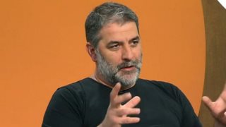 Βασίλης Μπισμπίκης: "Έχω κάνει πολλές δουλειές για να ζήσω. Δεν είχα όνειρο από μικρός να γίνω ηθοποιός"