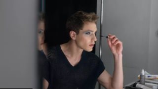 Push the Boundaries | O Edward Στεργίου φωτογραφίζεται αποκλειστικά για το Harper’s Bazaar Greece