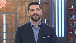 Πάνος Ιωαννίδης: Αυτό δεν το περιμέναμε: Περπάτησε ως μοντέλο σε πασαρέλα του Armani!