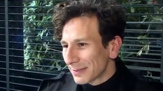 Μιχάλης Σαράντης: "Νιώθω τραυματισμένος γιατί δεν περίμενα να τους χάσω - Δεν θέλω να τους ξεχάσω"