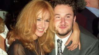 35 χρόνια πριν: Η δημόσια ερωτική εξομολόγηση της Αλίκης Βουγιουκλάκη στον Δημήτρη Παπαμιχαήλ μετά τον χωρισμό τους