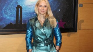 Μαρί Κωνσταντάτου: Στο πλευρό του Γιάννη Κεντ στο «Παλλάς» | Δείτε φωτογραφίες