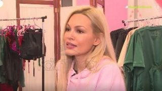Βίκυ Κάβουρα: "Είναι θλιβερό, δεν ξέρω γιατί με ρωτάνε ακόμα γι' αυτό"