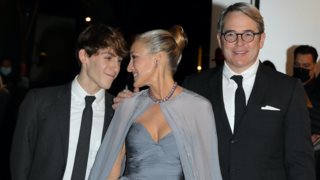 Hollywood Report | Η οικογενειακή εμφάνιση της Sarah Jessica Parker &amp; η "κατακόκκινη" Kate Middleton