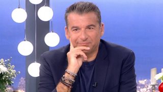 Ο Γιώργος Λιάγκας ολοκλήρωσε τον εμβολιασμό κατά του κορονοϊού