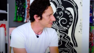 Μιχάλης Σαράντης: &quot;Δεν μπορώ να με βλέπω. Ούτως ή άλλως δεν με βλέπω γενικά, ούτε στην τηλεόραση&quot;