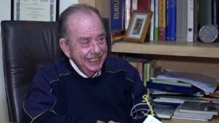 Ηλίας Μαμαλάκης | Η νέα φωτογραφία μέσα από το νοσοκομείο