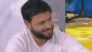 Πέτρος Πυλαρινός: Η αντίδραση στο υπονοούμενο του Μουτσινά για τη νέα σχέση του!