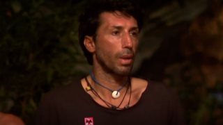 Survivor | Όλη η μπλε ομάδα εναντίον του Κωνσταντίνου Εμμανουήλ - Ο πρώτος υποψήφιος της εβδομάδας