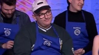 MasterChef | Ο Μπόμπαινας του "έκανε τη χάρη" - Ο πρώτος υποψήφιος προς αποχώρηση μετά την ομαδική δοκιμασία